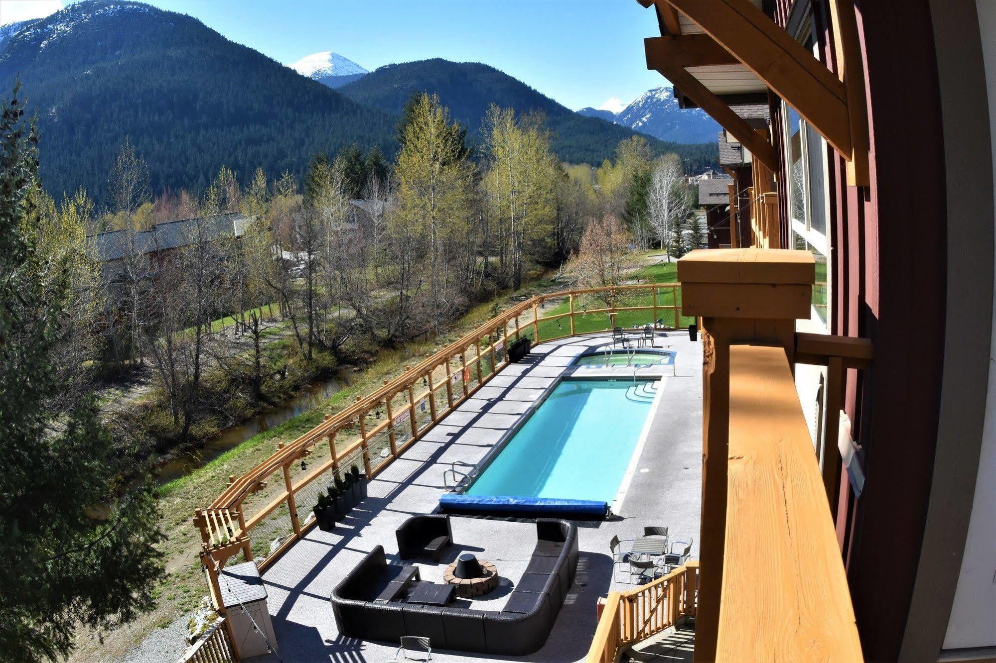 Pemberton Valley Lodge Εξωτερικό φωτογραφία